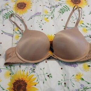 Victoria's Secret Tan Bra
